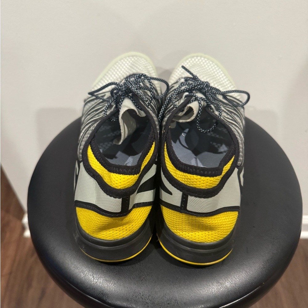 Salomon Men's Athletic Shoes in Gray and Yellow Size 10 - Picture 3 of 3